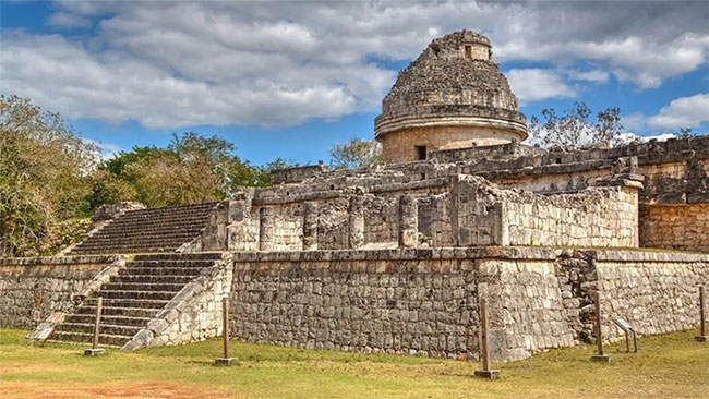 Đài thiên văn El Caracol tại Chichén Itzá. (Ảnh: Robert Harding qua Alamy).