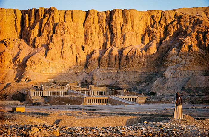 Ảnh chụp ngôi đền Hatshepsut năm 1955. (Ảnh: National Geographic).