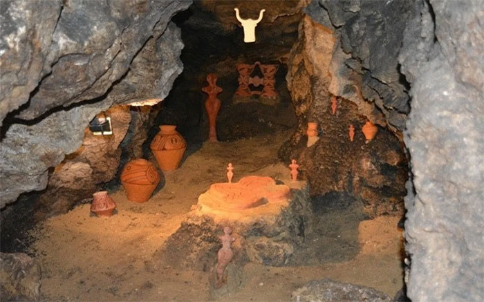 Triển lãm Trypillia trong bảo tàng hang động Verteba. (Ảnh: kyivpost.com).