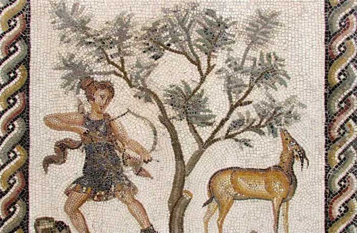 Một bức tranh khảm mô tả nữ thần mặt trăng và săn bắt Artemis của thần thoại Hy Lạp. (Ảnh: Wikimedia Commons).