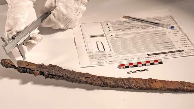 Thanh kiếm có biệt danh Excalibur được tìm thấy có niên đại từ thời kỳ Hồi giáo ở Tây Ban Nha vào thế kỷ thứ 10. (Ảnh: Dịch vụ Khảo cổ học của Hội đồng Thành phố Valencia)
