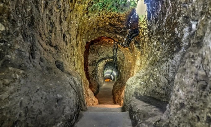 Đường hầm dẫn vào thành phố ngầm Derinkuyu. (Ảnh: Travel Turkey).