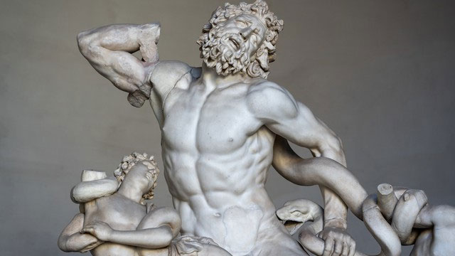 Hình ảnh cận cảnh bức tượng Laocoön và các con trai của ông tại Bảo tàng Vatican, Rome.